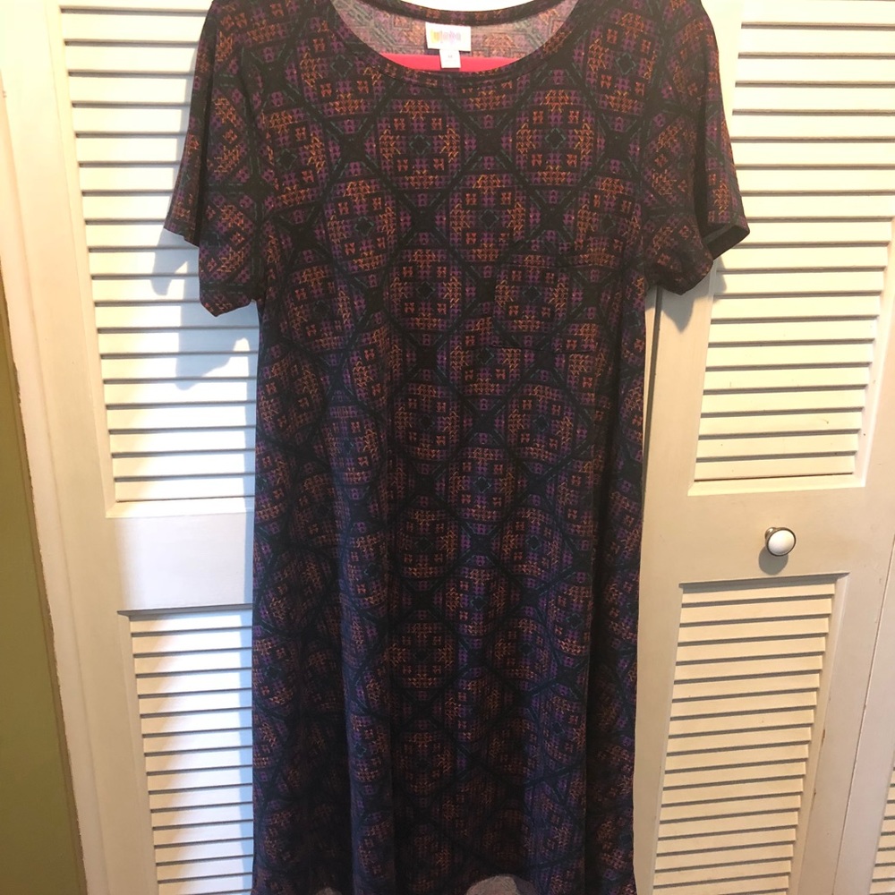Lularoe Carly  Medium
